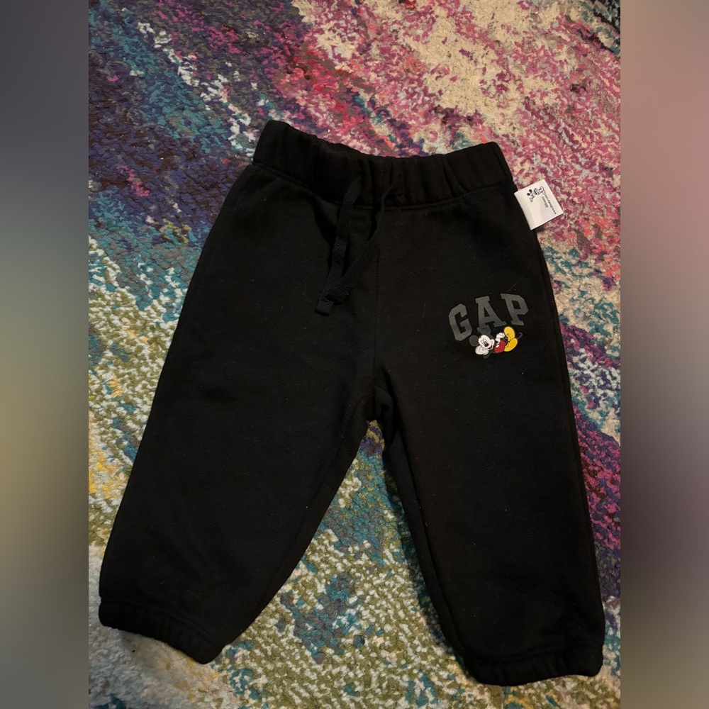 ⭐️5/$25 Black Mickey Mouse GAP Sweatpants